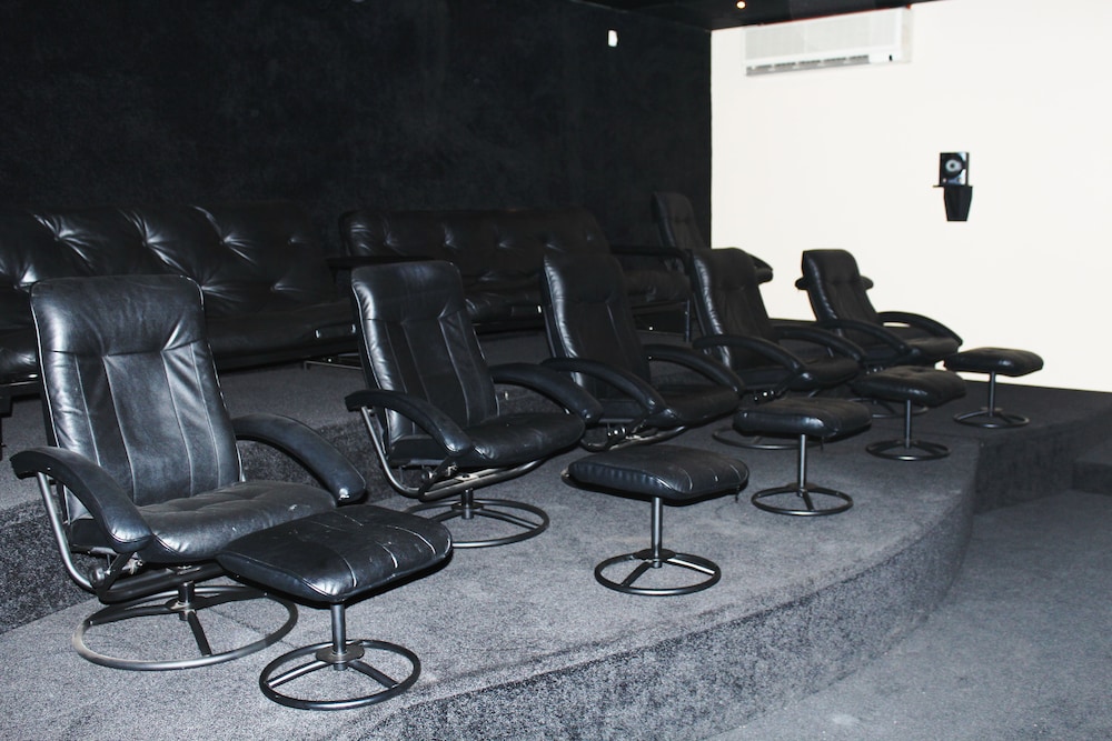 meeting & event spaces