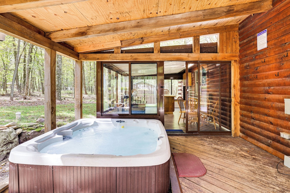 Long Pond Log Cabin w/ Hot Tub Soaks & Outdoor Fun
