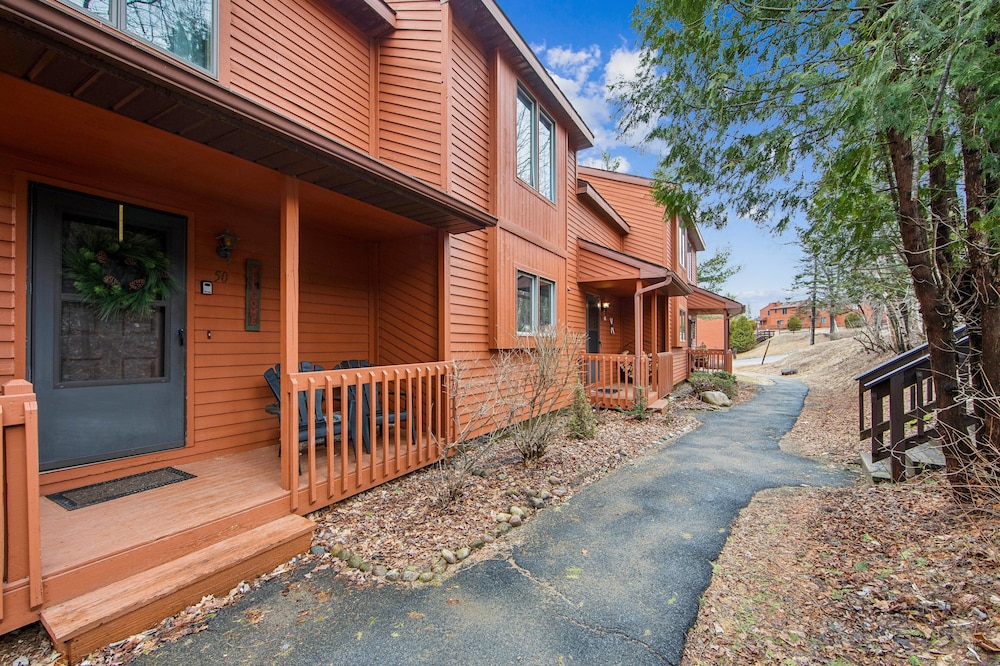 Cloud 50g - The Ultimate Adirondack Experience 3 Bedroom Townhouse by The Summit at Gore Mountain