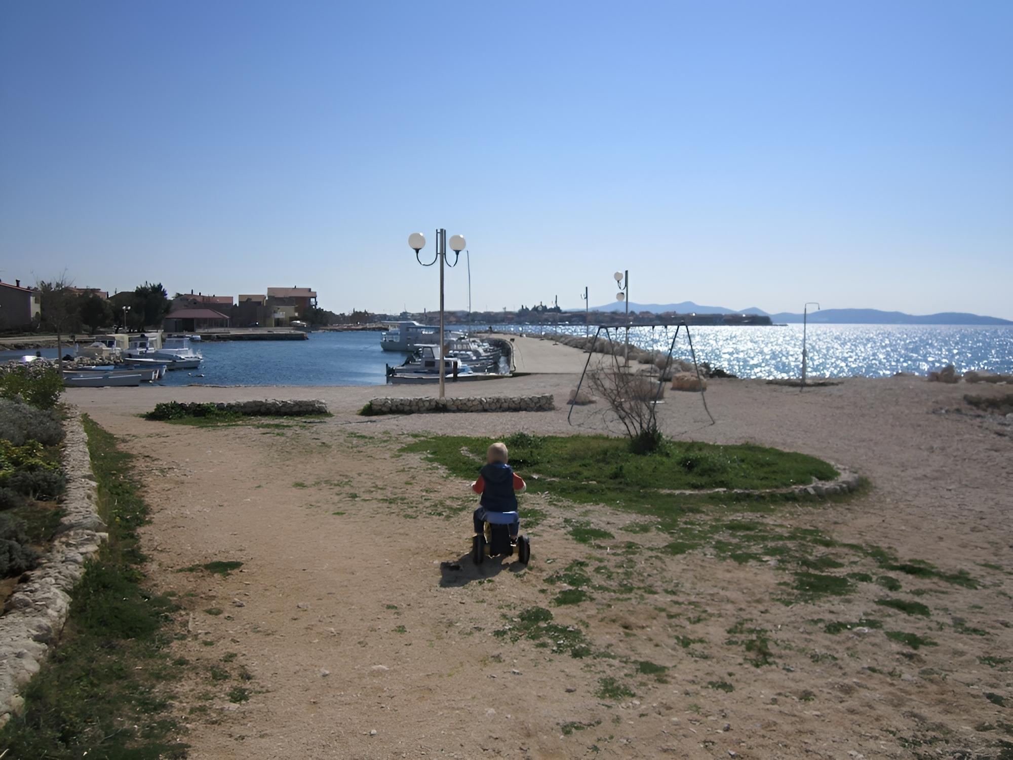 Photo 15