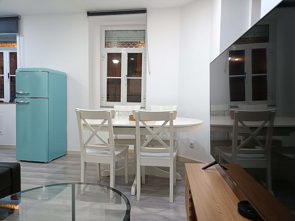 Chic Lisbon Duplex Tram Views Local Vibes
