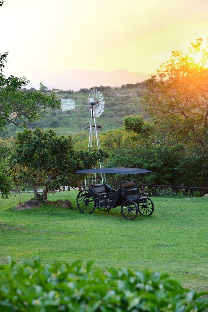 Bundu Lodge