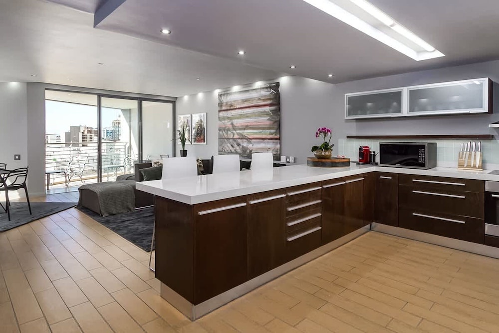 Art Apartment 1304 in Cape Town