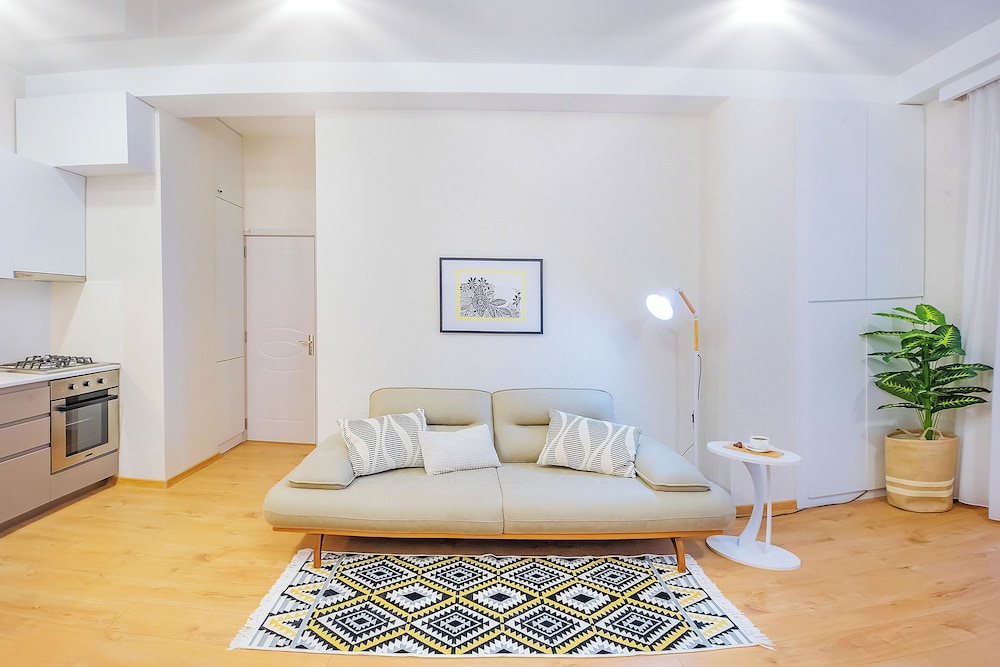 HB apartments B.I.G.