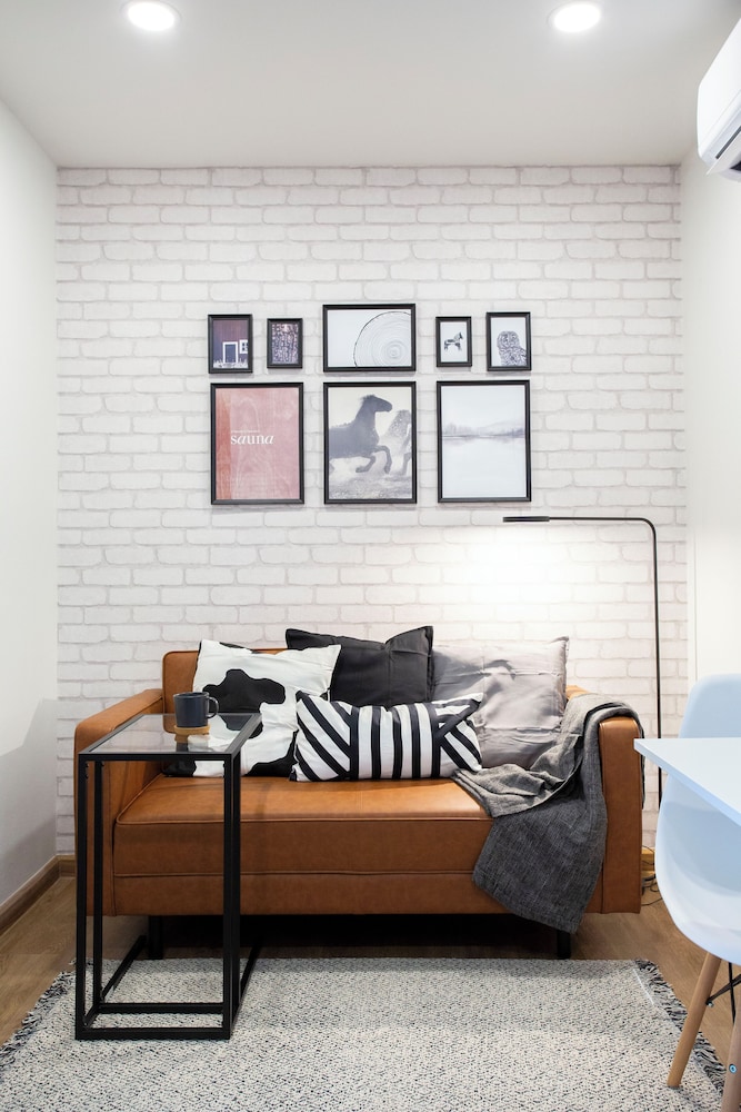 Parrish Serviced Apartment