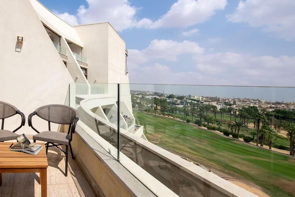 Golfview Studio at Golf Estate 403