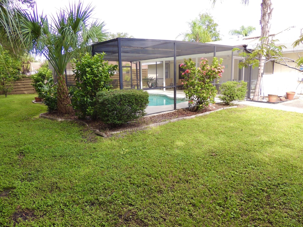Palma Sola Pool Home Bradenton view 5