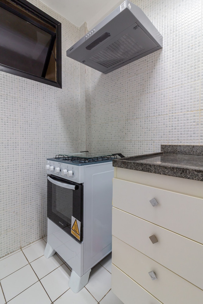 12 Minutes From Copacabana Beach Pl707