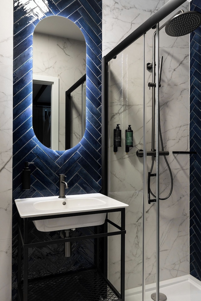 OLD TOWN Charm & Chic by Downtown Apartments