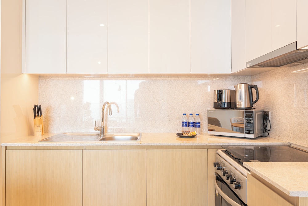 PVH - Elevated 1BR - Burj Royale