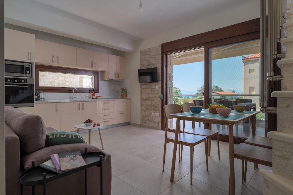 White Pearl Suites Halkidiki