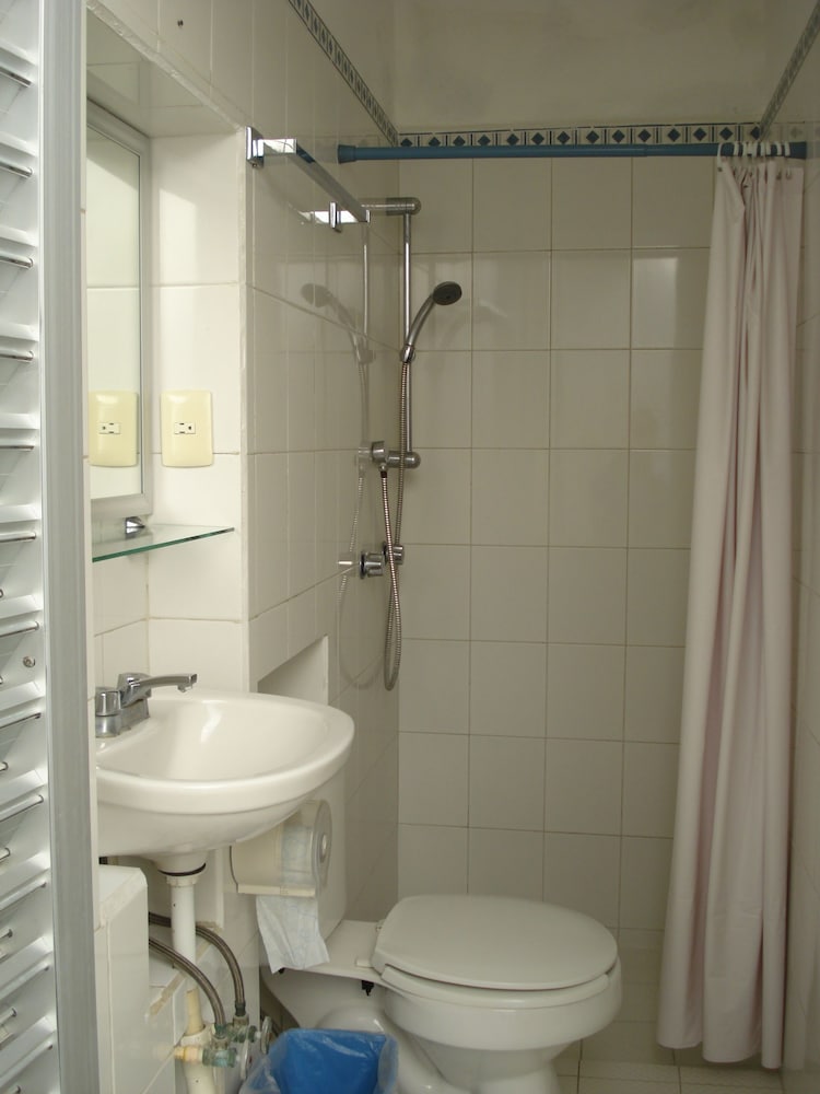 Hostel Viatger Inn