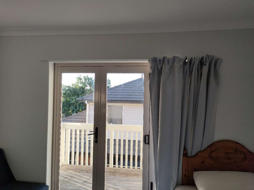 5 Bedroom House at 82A Richardson Road