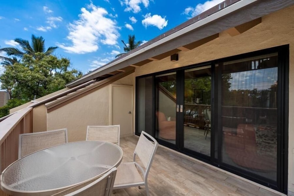 Maui Kamaole, #c-203 2 Bedroom Condo