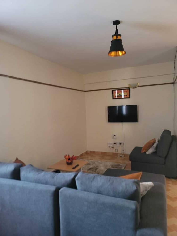 Lux Suites Bayloft Apartments Homabay