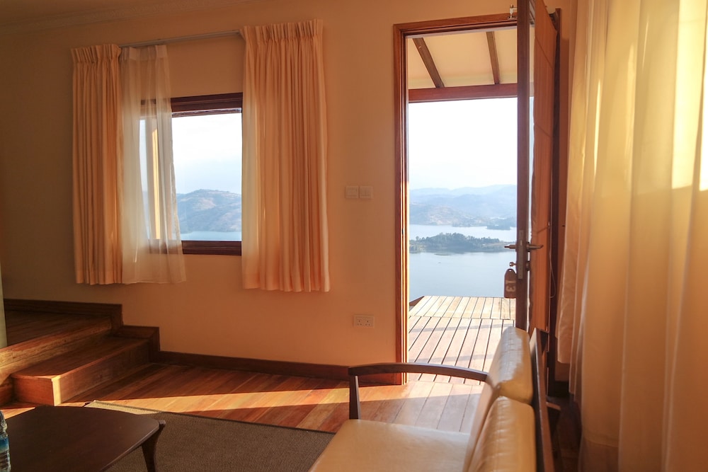 Arcadia Lodges Lake Bunyonyi