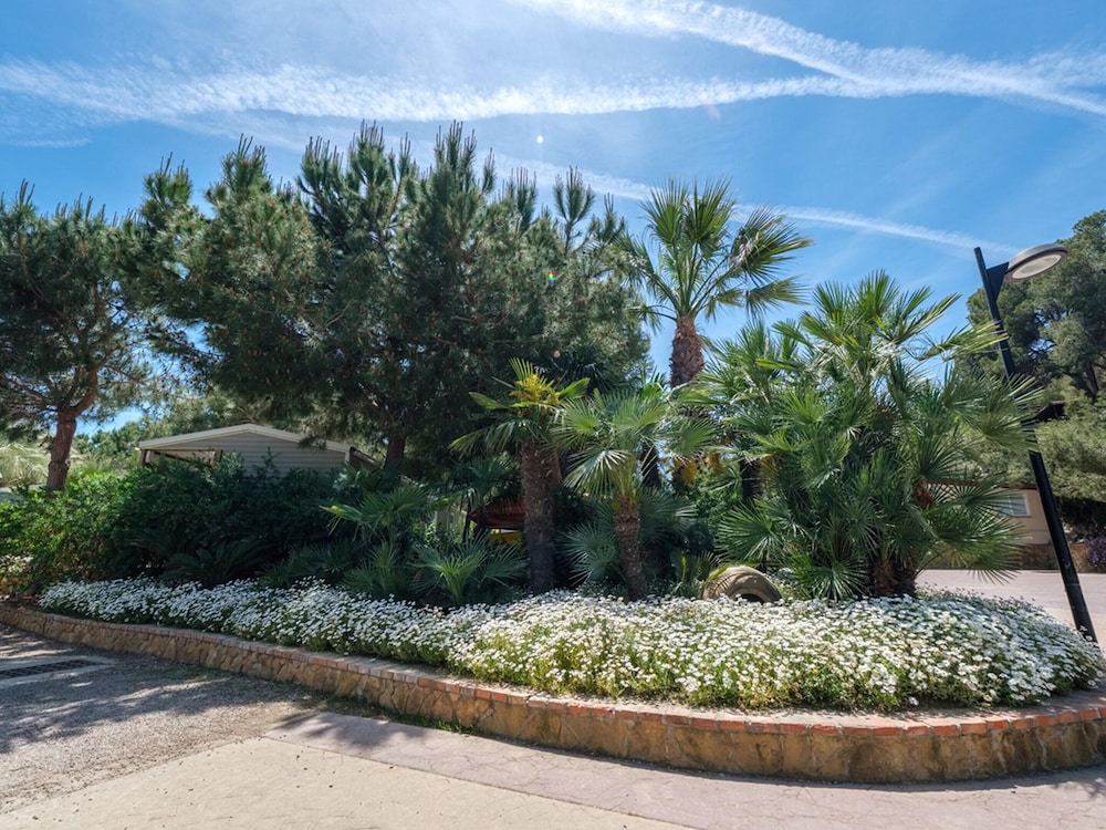 Bungalow in Tarragona by the Beach