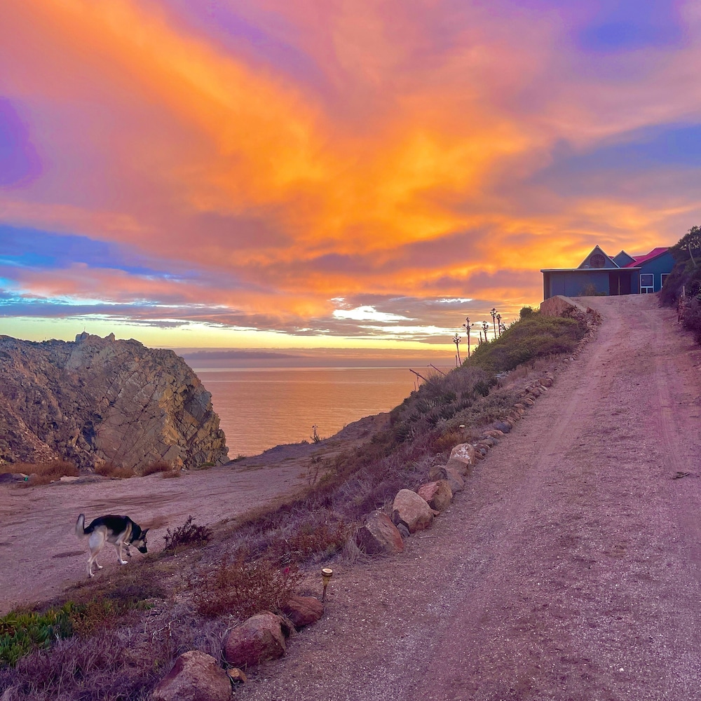 Baja Off the Grid, Luxury Nature Glamping Retreat view 2