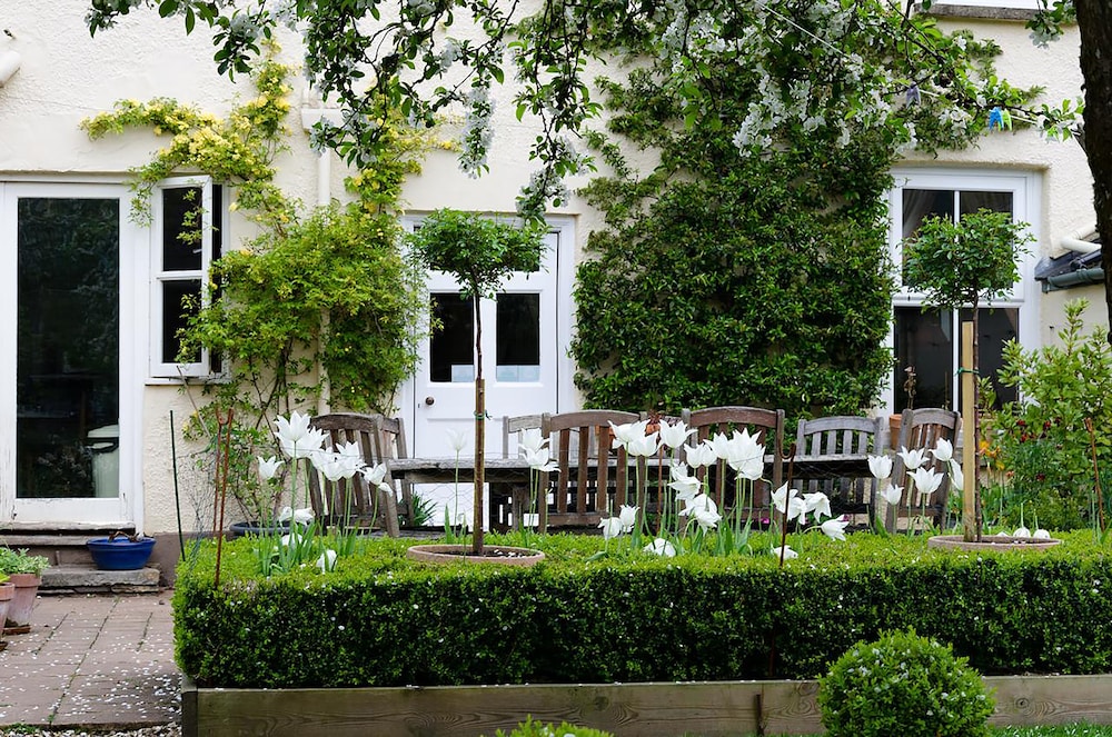 Heron House