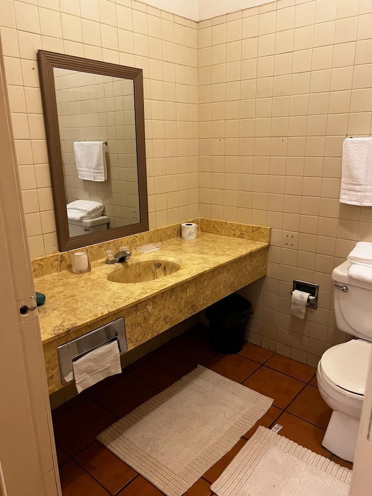 Nuevo Laredo Vacations - Meson Del Rey - Property Image 7
