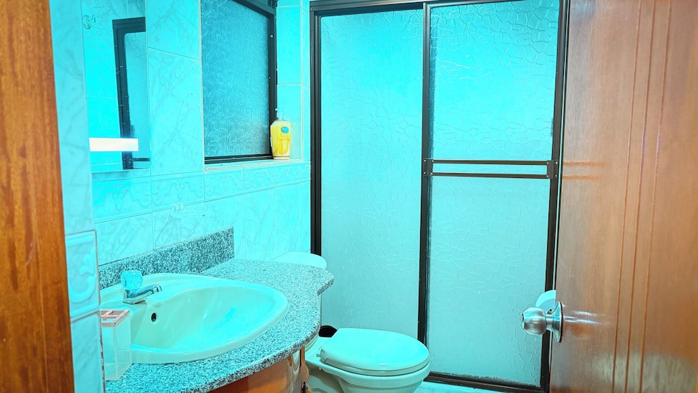 Laureles Co-Living Casa 5 habitaciones