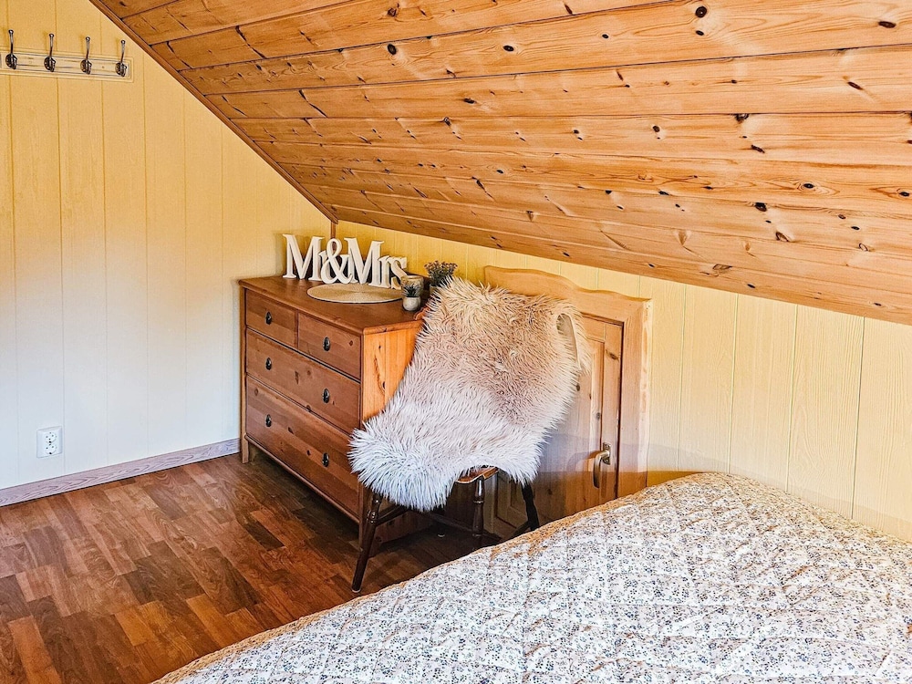 6 Person Holiday Home in Bygstad