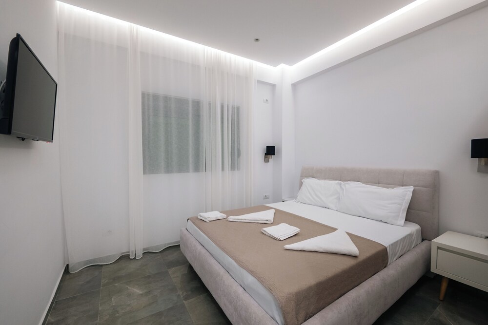 StarLight Apartments 2
