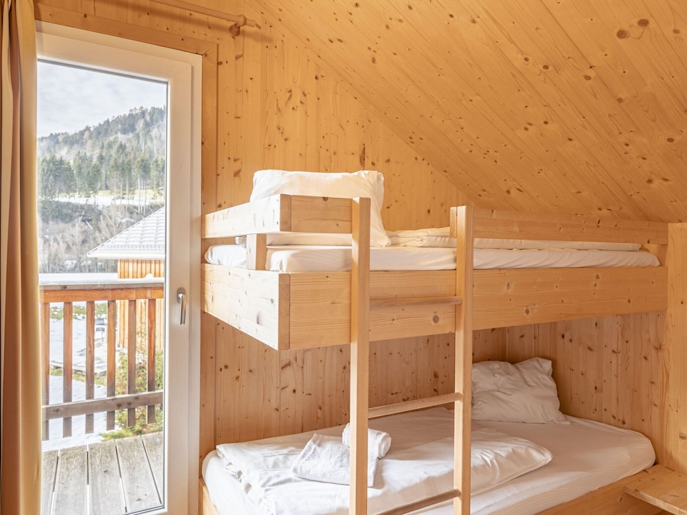 Cosy Chalet With Infrared Sauna view 4