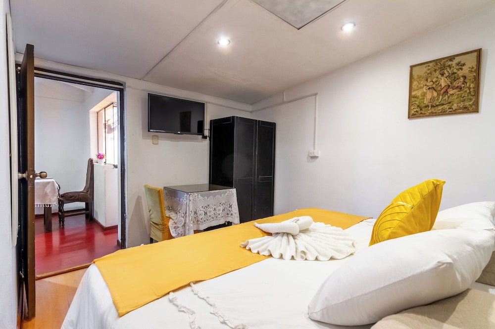 Hotel Campanario