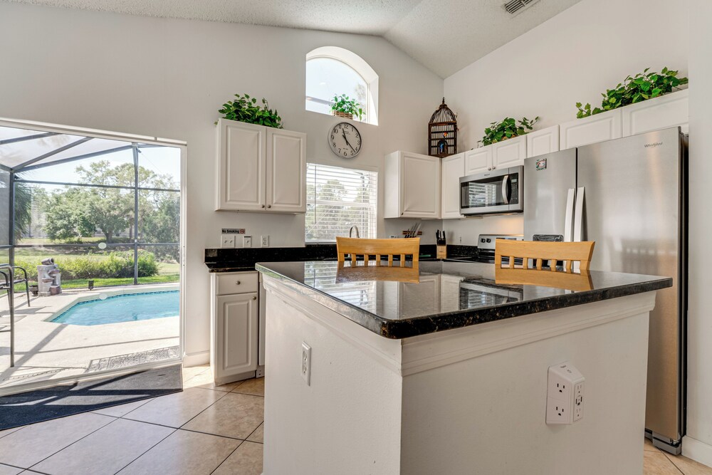 Haines City Home w/ Lanai in Golf Community
