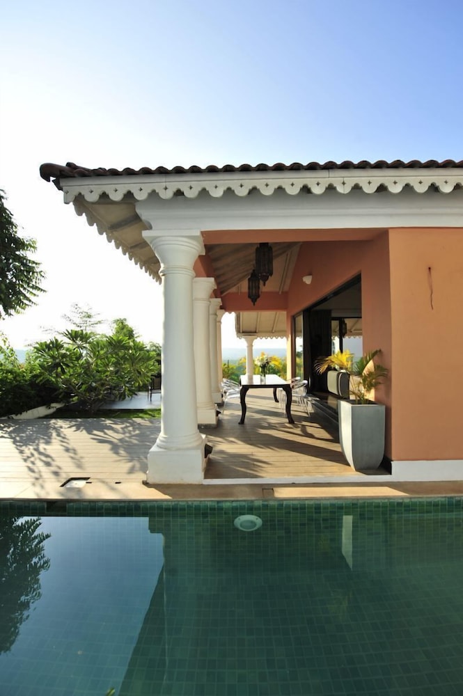 Lotus Villa By Iksha