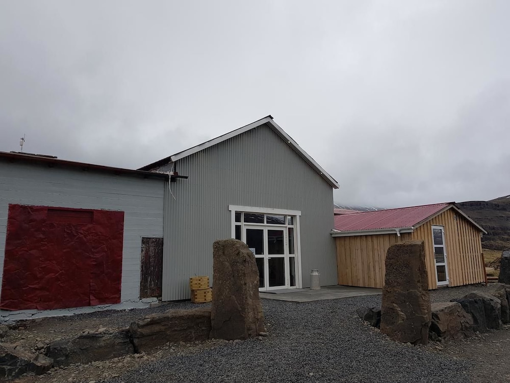 Bragdavellir Cottages