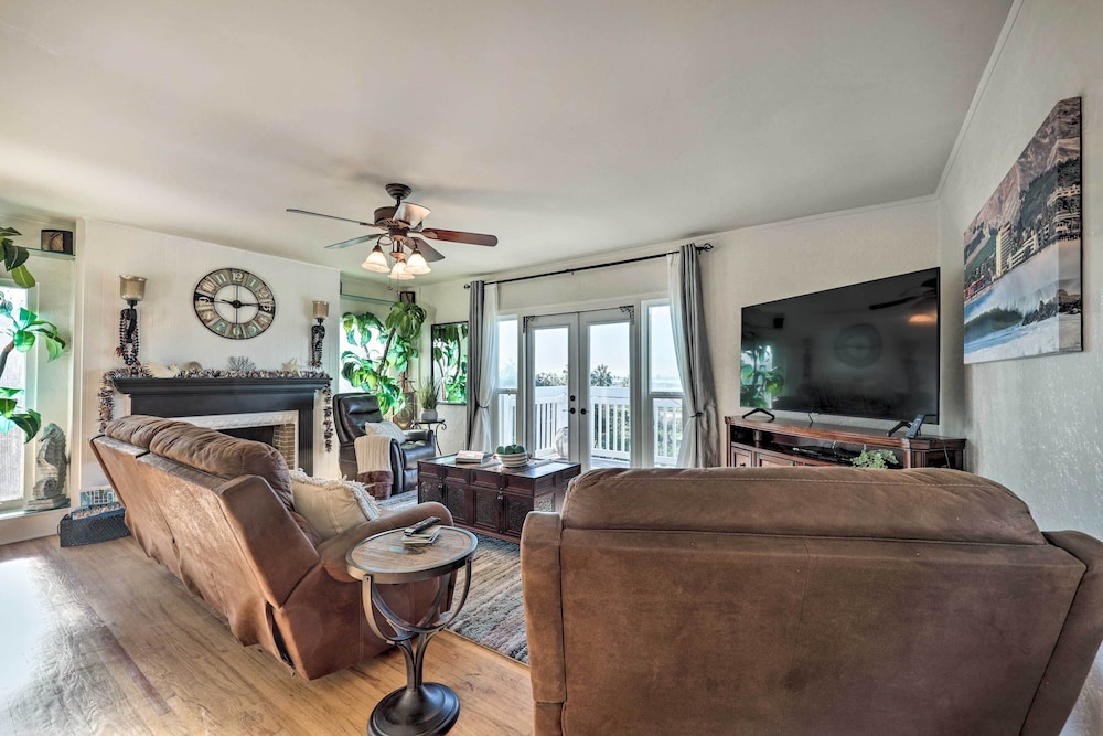 Ventura Vacations - Picturesque Ventura Retreat: Steps to Shore! - Property Image 18