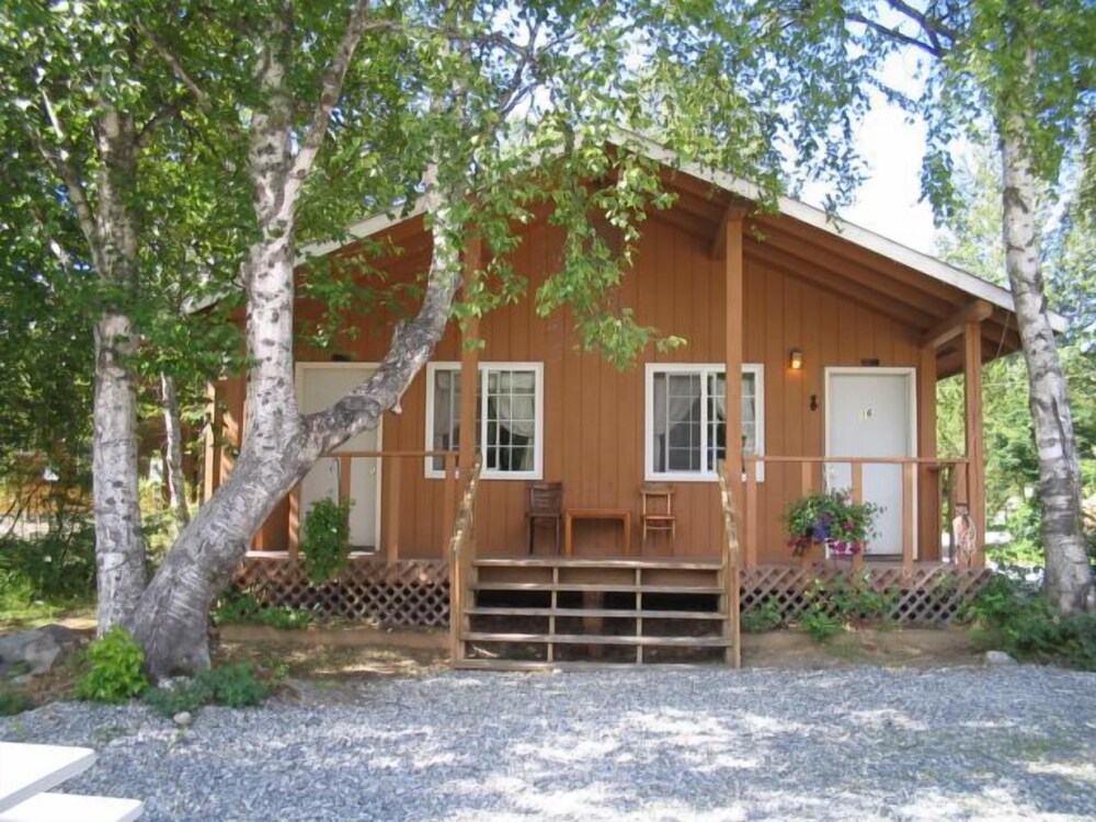 Swiss Alaska Inn