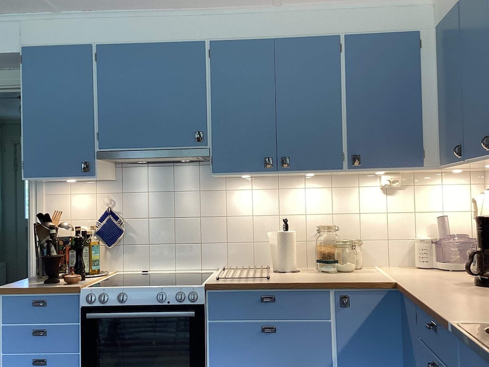 6 Person Holiday Home in Ljungsarp-by Traum view 4