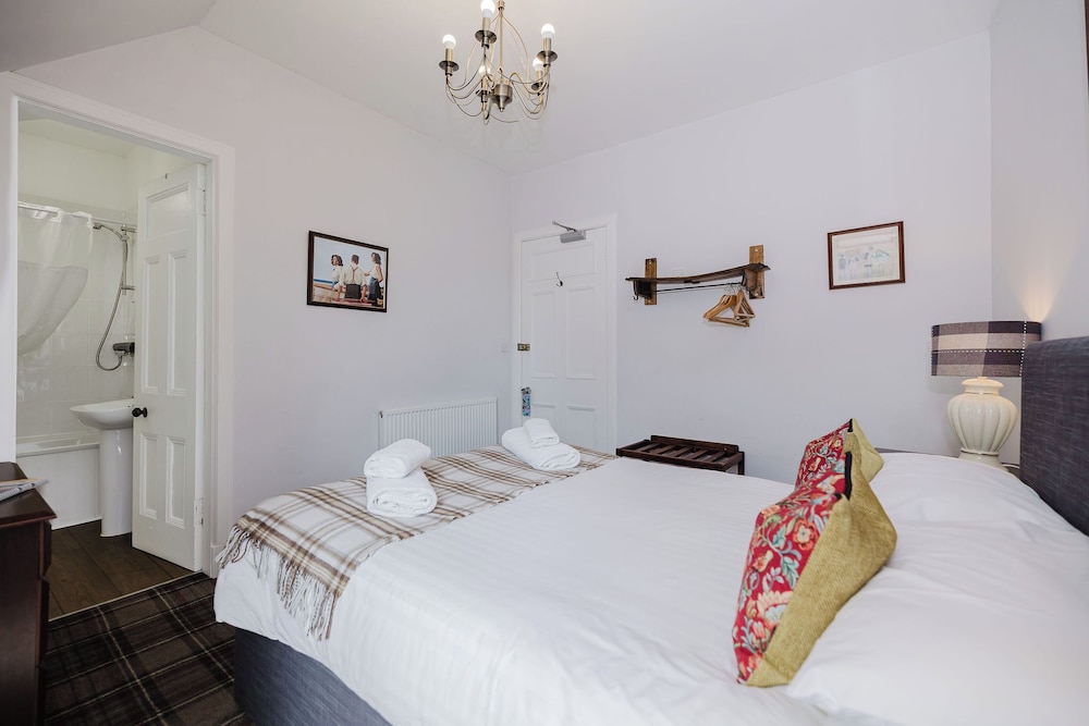 Whitebridge Hotel