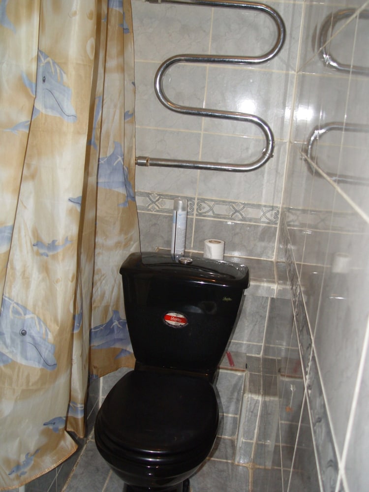 Lessor Apartments