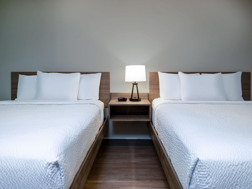 Echo Suites Extended Stay by Wyndham Fort Worth Alliance