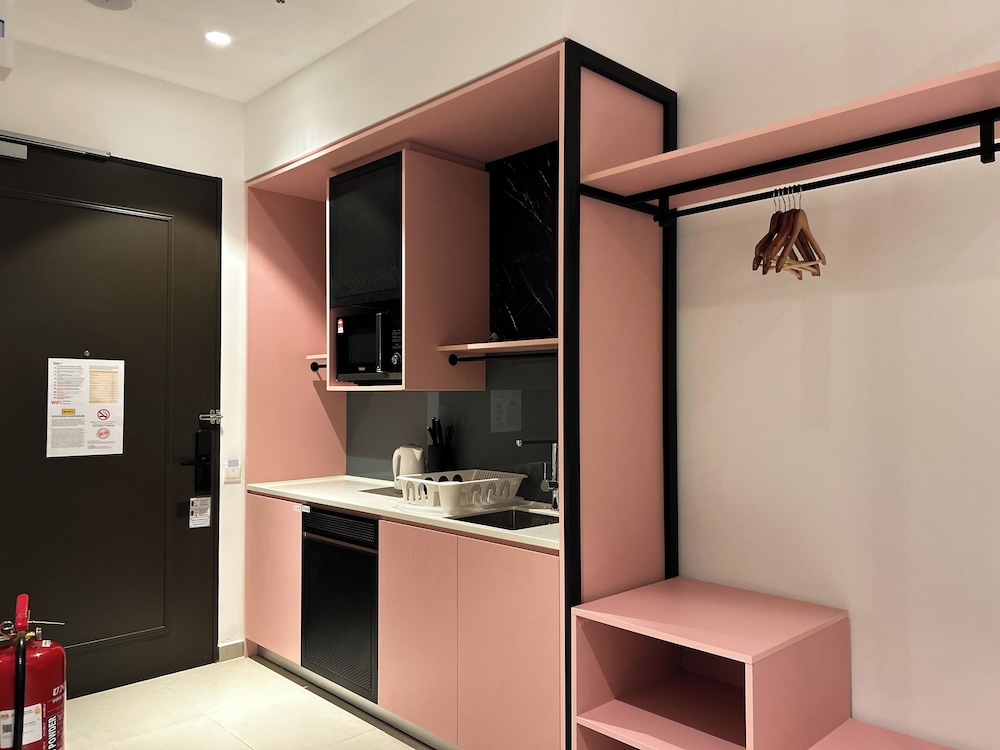 The Paxtonz by Manhattan Group