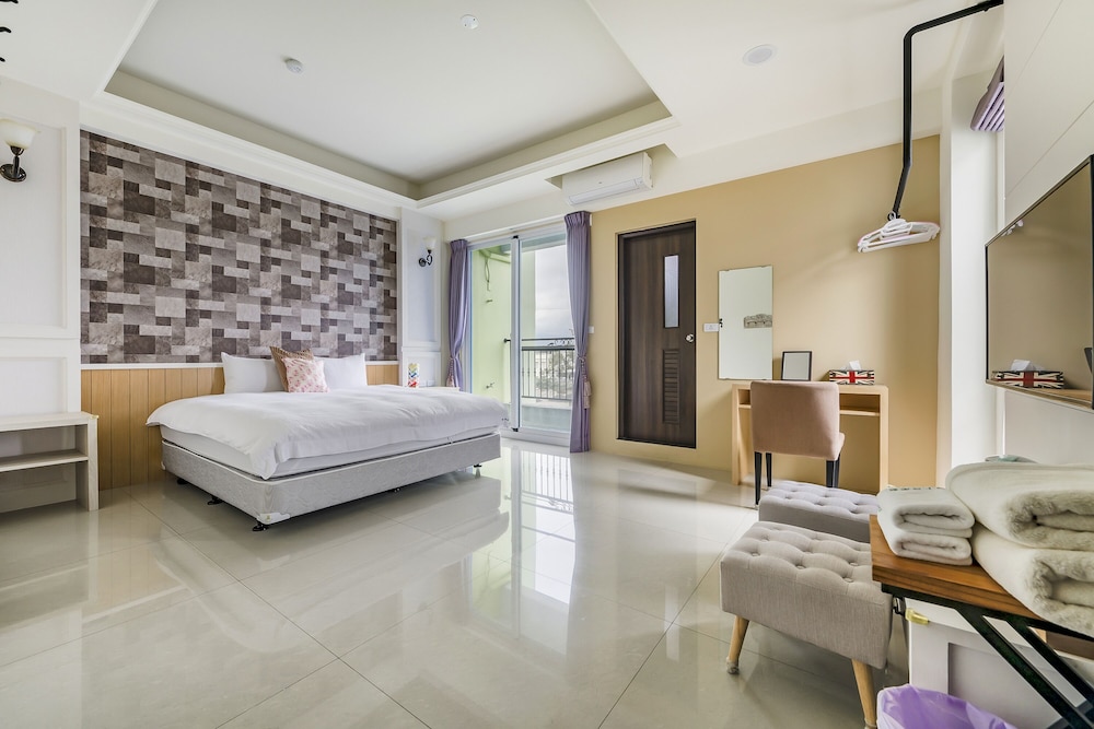 TT Blue B&B