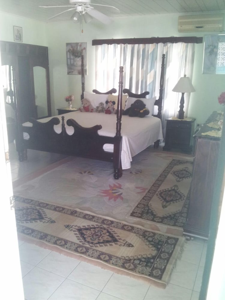 Suzette's Homestay view 5