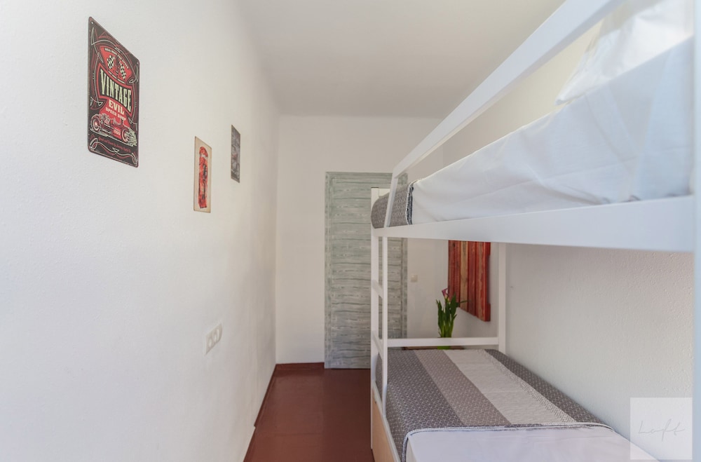 LOFT APART & HOSTAL Group