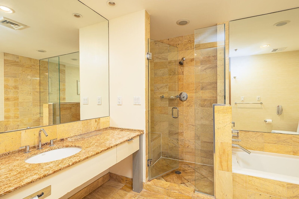 Lux Arch Studios at Brickell
