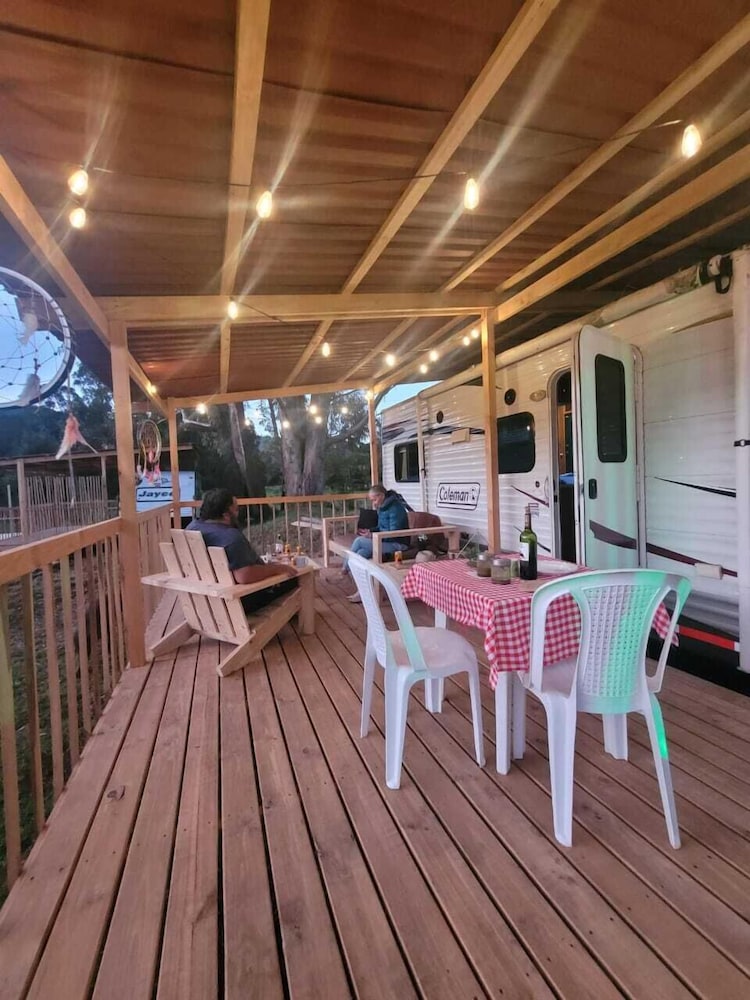 CAMPER HOUSE COL