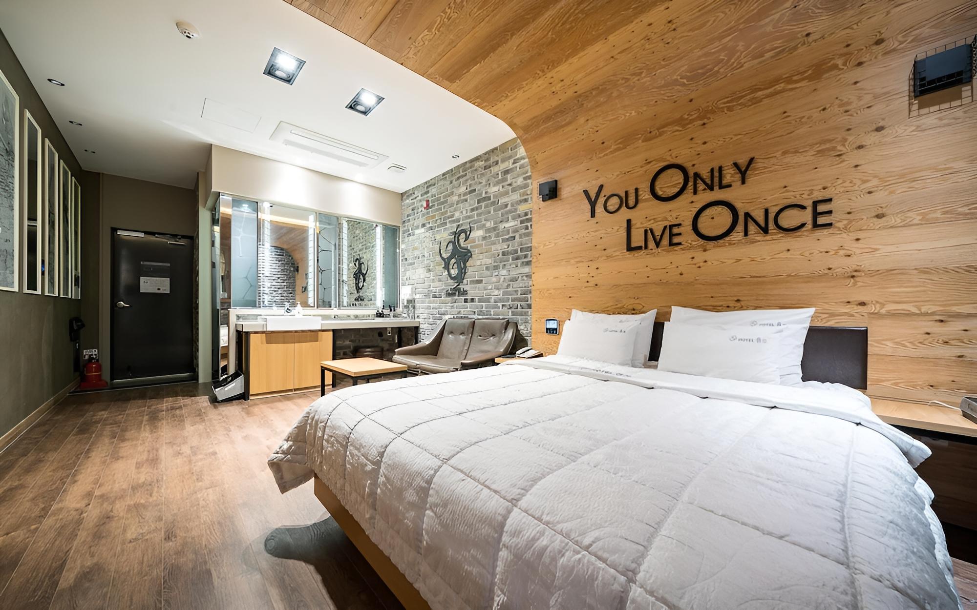 Gyeongju Yolo Unmanned Hotel