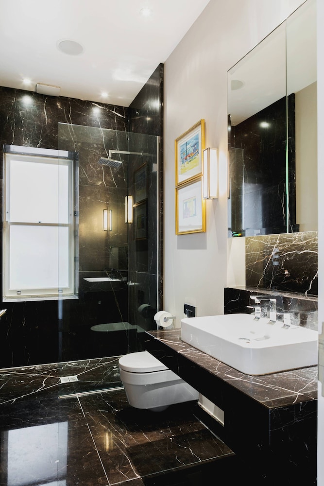 Priory Road by Onefinestay