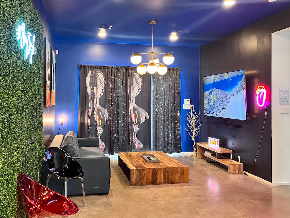 Ultimate 10br Group Getaway6min to Rainey Street