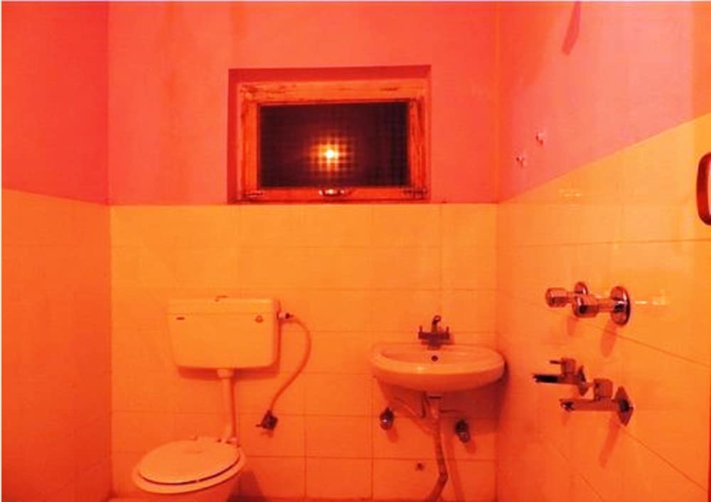 TIH A O Guest House & Home stay