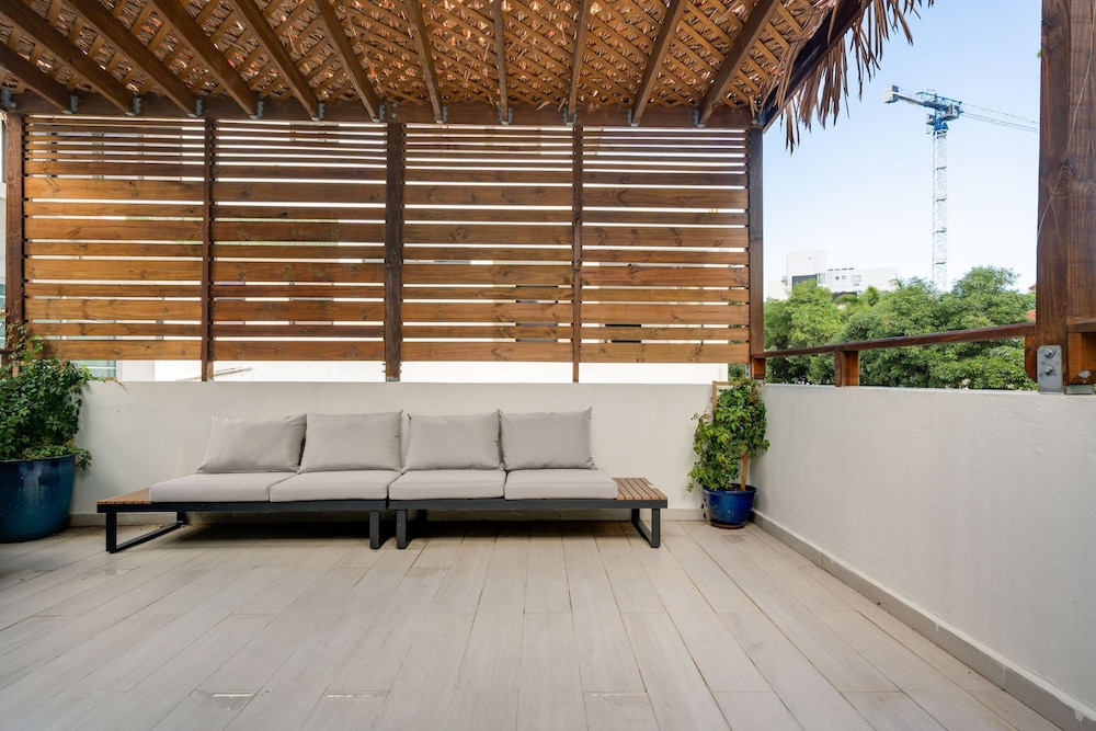 Stylish Apartment in Condado