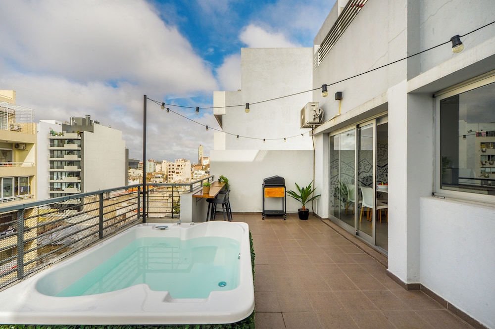 MOT Ravignani 1372- 1 dormitorio, pileta y parrilla